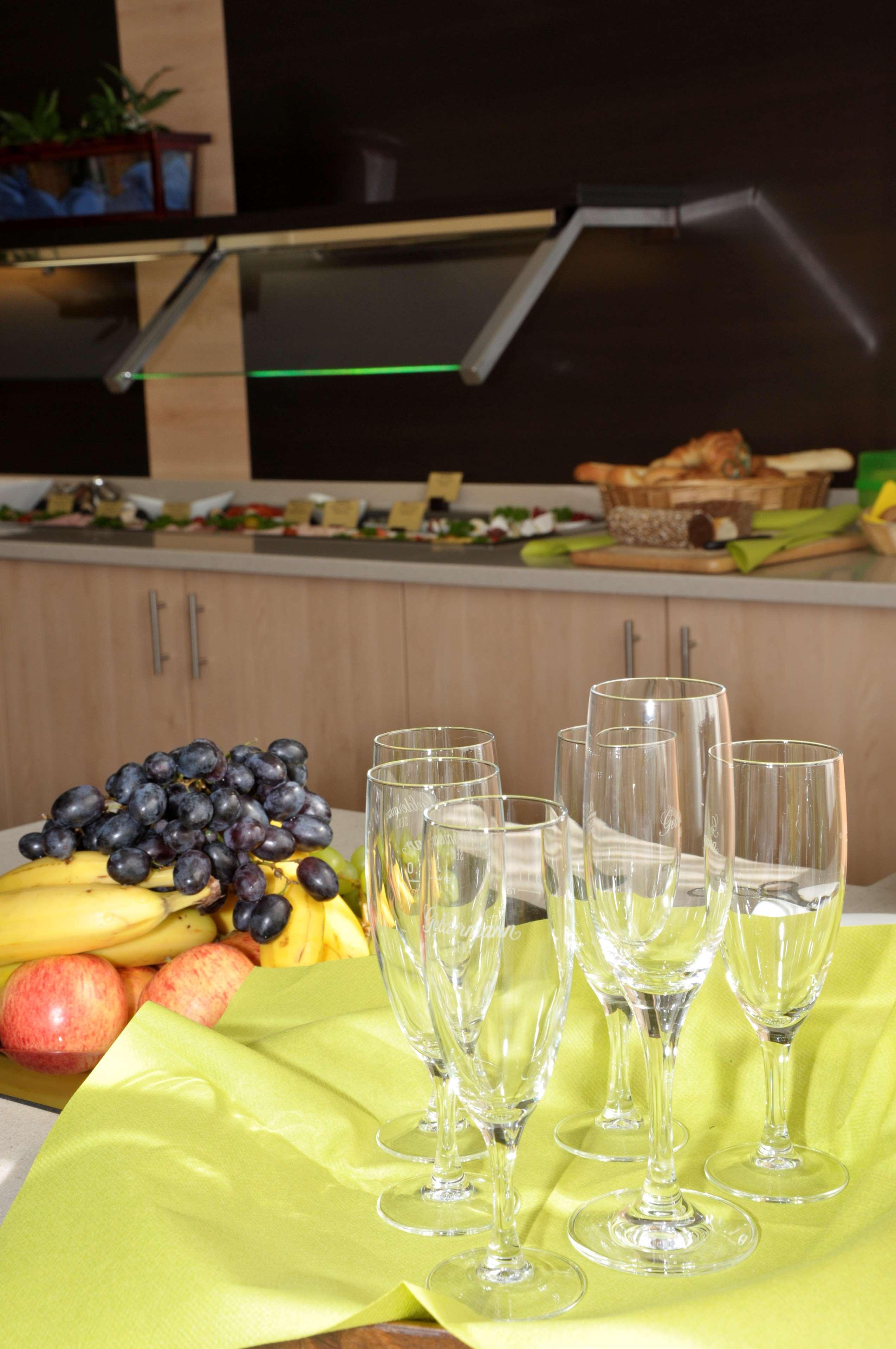 Best Western Hotel Prisma Neumuenster Luaran gambar